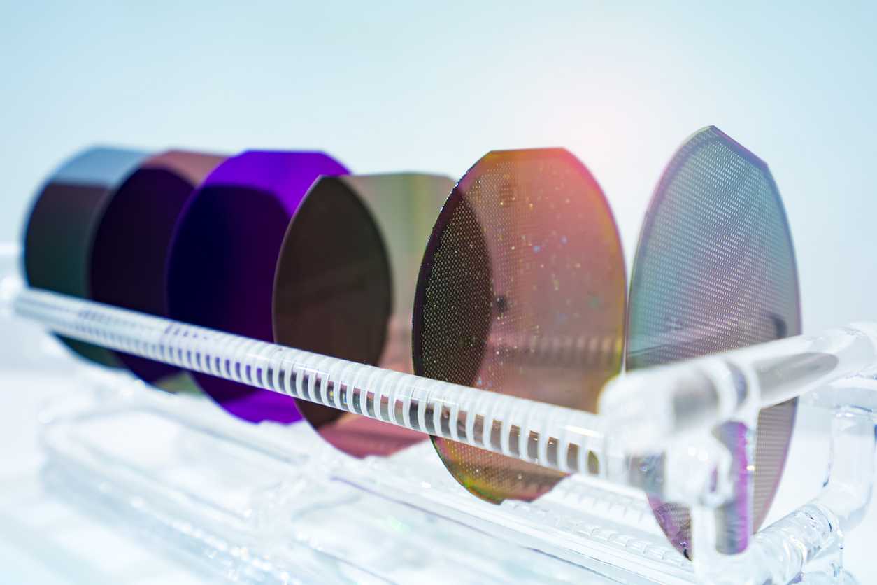 Silicon Wafers In Plastic Holder Box